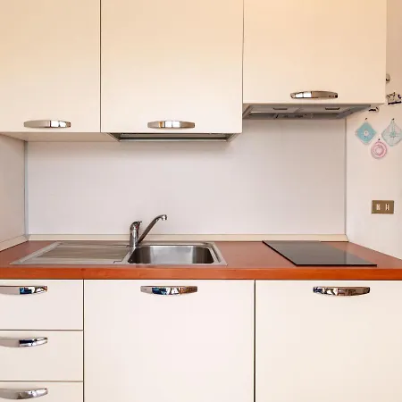 Euroville - Lui154 By Interhome *